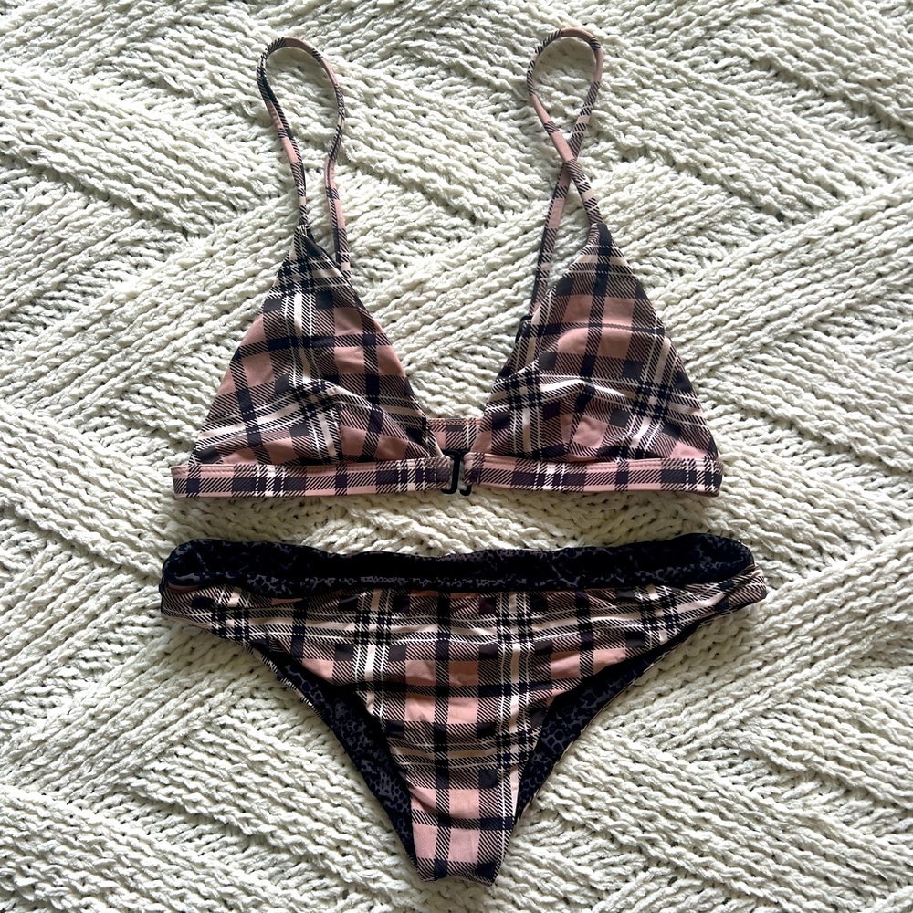 Acacia Set